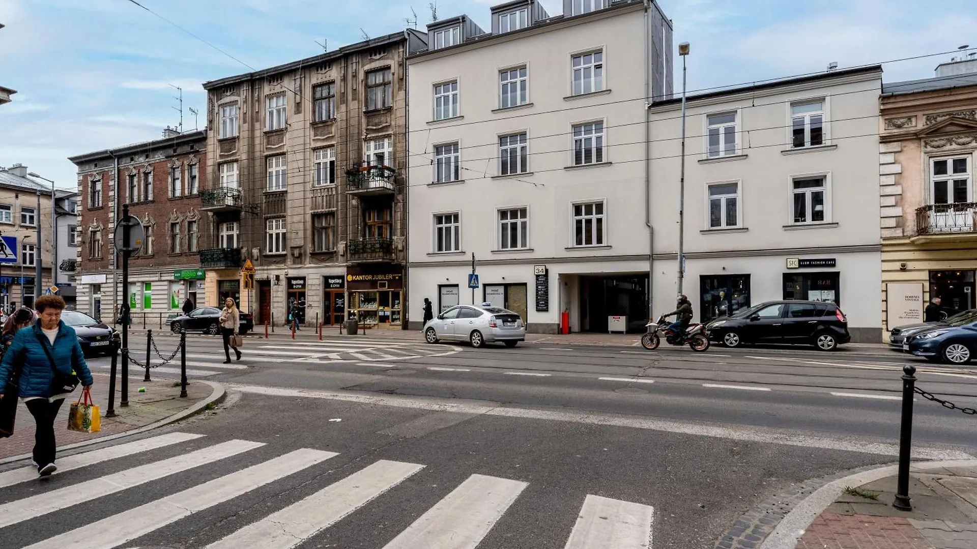 Foothill Apparts Krakow Poland